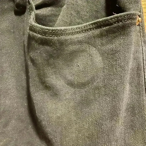 NWT Frame Le one Flare Le High Slit Hem black Larsen jeans sz 2 (fits 29-34) - Picture 9 of 10